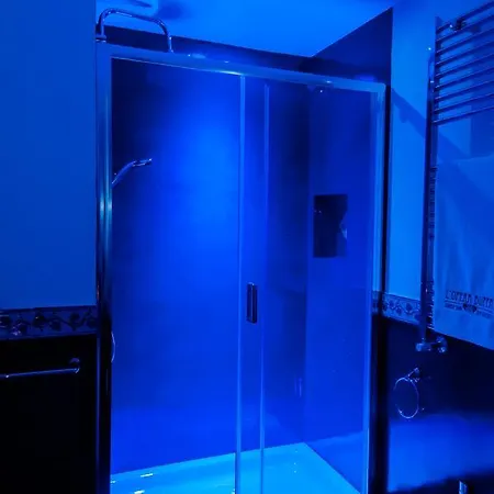 住宿加早餐酒店 L'opera Buffa 巴勒莫