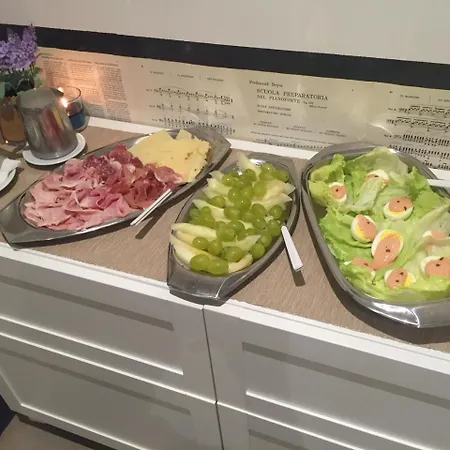 L'opera Buffa 住宿加早餐酒店 4*