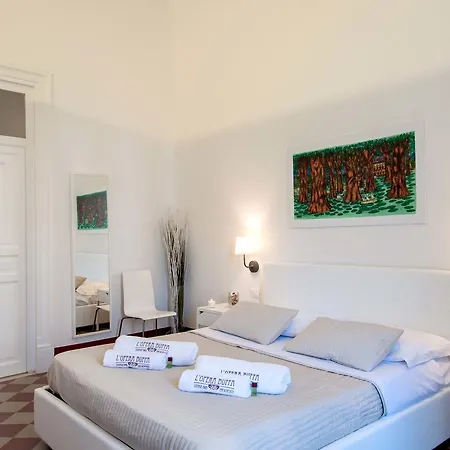 Nocleg ze śniadaniem L'opera Buffa 4*