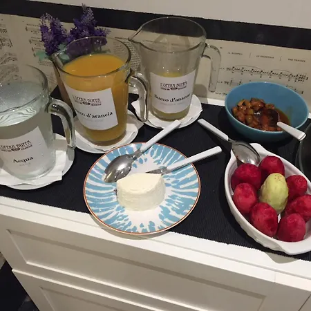 L'opera Buffa Alojamento de Acomodação e Pequeno-almoço 4*