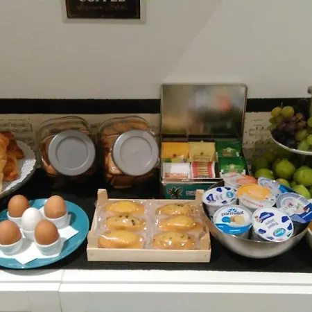 Alojamento de Acomodação e Pequeno-almoço L'opera Buffa Palermo