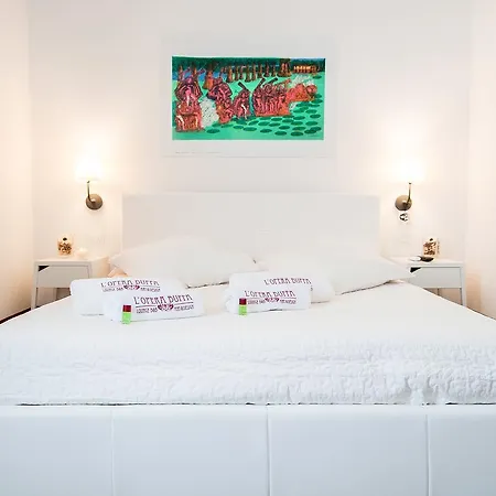 L'opera Buffa Bed & Breakfast