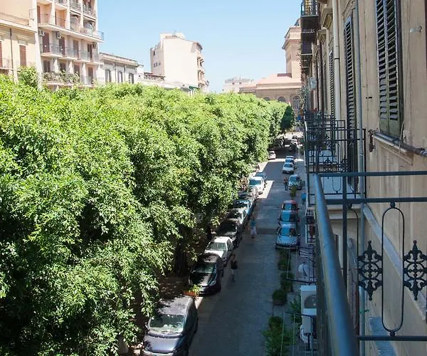 L'opera Buffa Couette-café Palerme