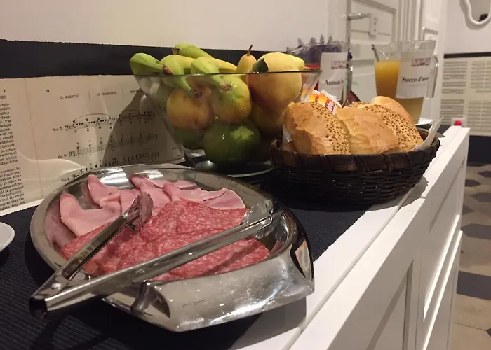 L'opera Buffa Frühstückspension